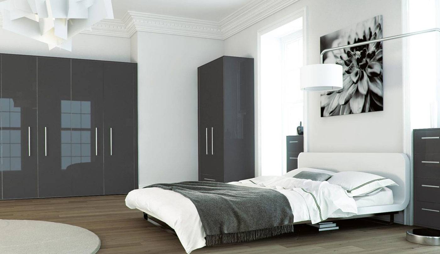 West-Sussex-Fitted-Wardrobes-Bedrooms-Worthing-Bespoke-Bedroom-Gloss-Fitted-Bedrooms01